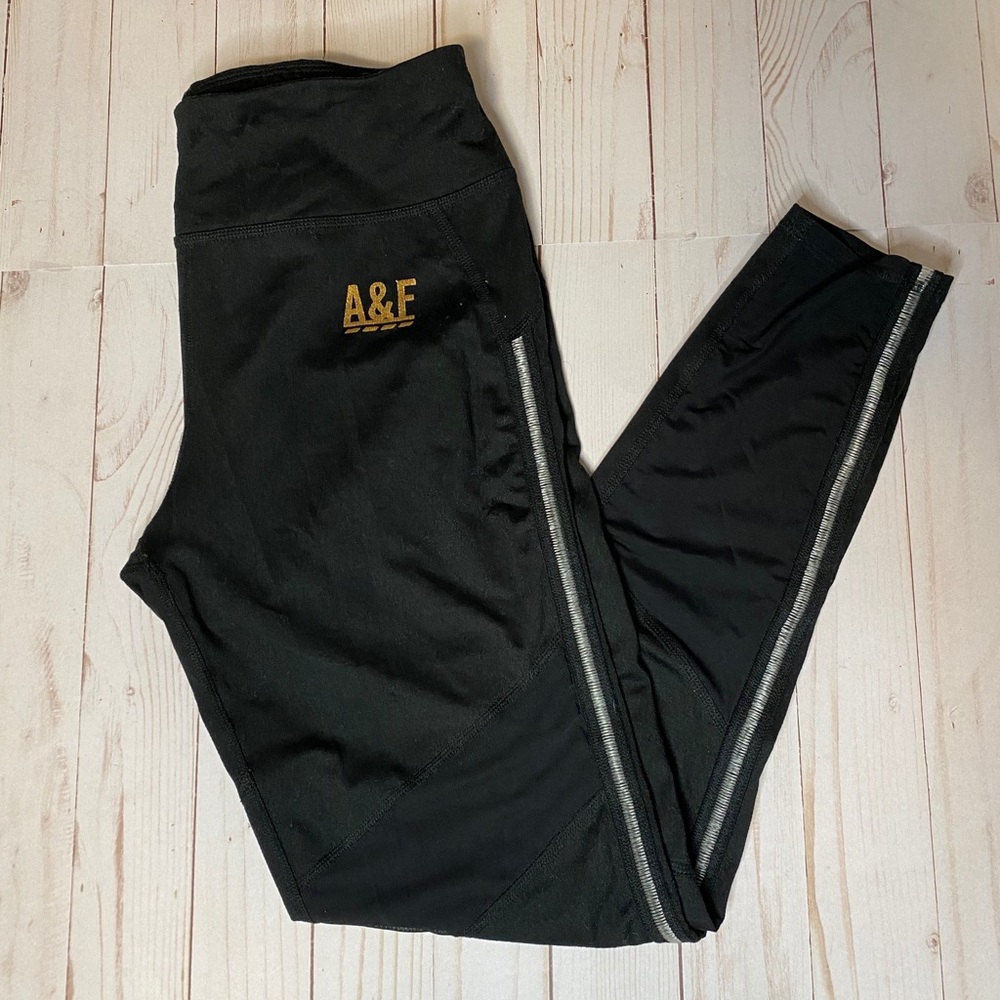 Ambercrombie & Fitch leggings 🪡